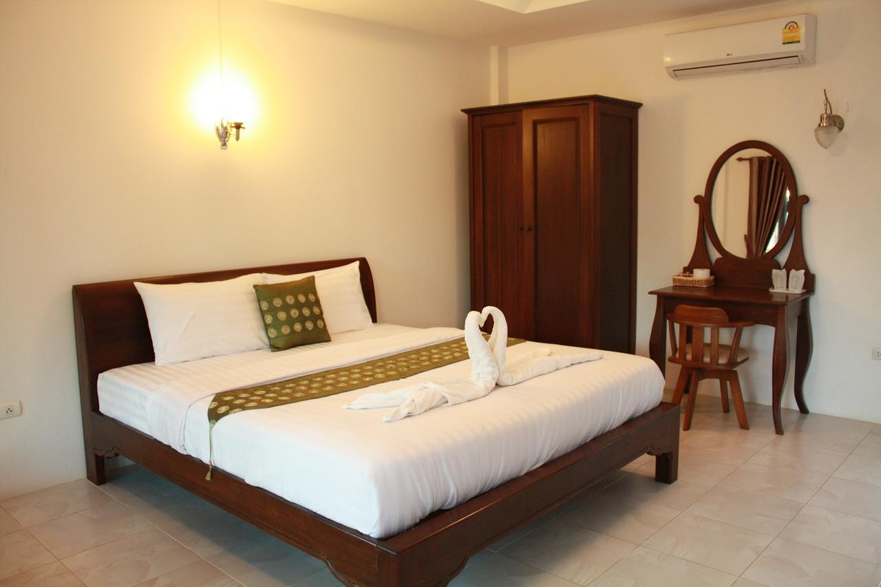 Waterside Resort Pran Buri Esterno foto